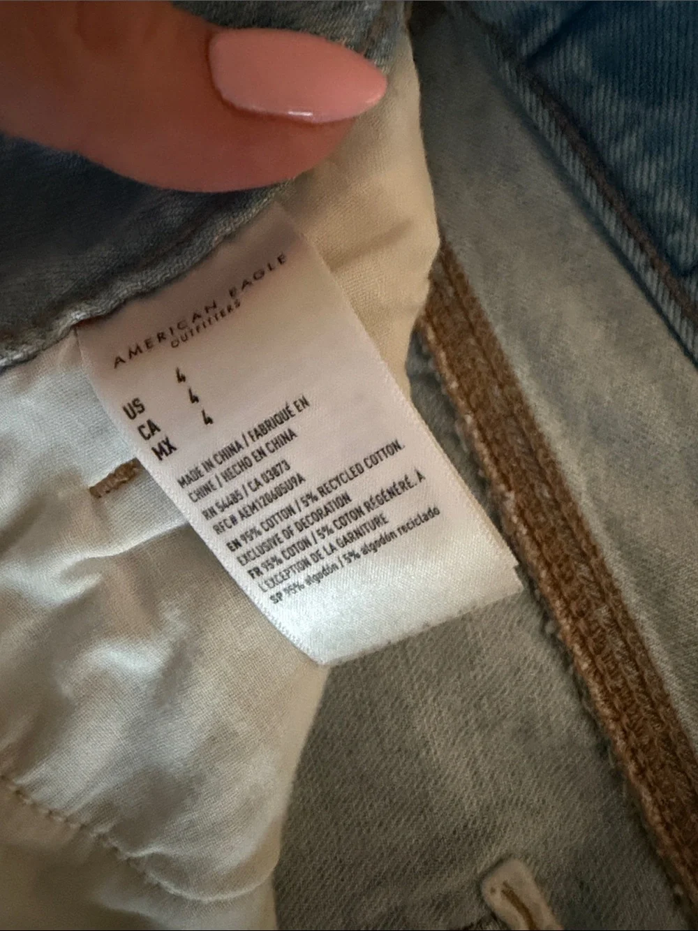 AE Dreamy Drape Denim Highest Waist Baggy Short Light Wash High-Rise Blue Size 4